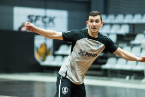 <a href="https://st.getinfootball.com/albums/1098964/693774b110f20_1920.jpg" target="_blank">Завантажити оригінал</a>