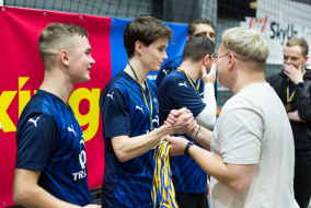 <a href="https://st.getinfootball.com/albums/1098964/693774f06a184_1920.jpg" target="_blank">Завантажити оригінал</a>