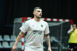 <a href="https://st.getinfootball.com/albums/1098965/6938b50354215_1920.jpg" target="_blank">Завантажити оригінал</a>
