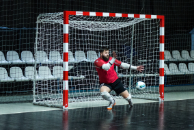 <a href="https://st.getinfootball.com/albums/1098965/6938b5ffc4705_1920.jpg" target="_blank">Завантажити оригінал</a>