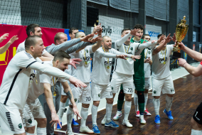 <a href="https://st.getinfootball.com/albums/1098965/6938b68d3e275_1920.jpg" target="_blank">Завантажити оригінал</a>