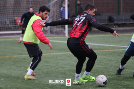 <a href="https://st.getinfootball.com/albums/1099037/693d720912e30_1920.jpg" target="_blank">Download original</a>