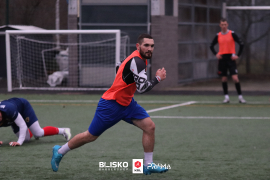 <a href="https://st.getinfootball.com/albums/1099038/693d7b5883c9b_1920.jpg" target="_blank">Download original</a>