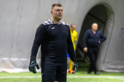 <a href="https://st.getinfootball.com/albums/1099065/6942983444135_1920.jpg" target="_blank">Завантажити оригінал</a>