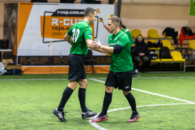 <a href="https://st.getinfootball.com/albums/1099069/6942af2736ca2_1920.jpg" target="_blank">Завантажити оригінал</a>