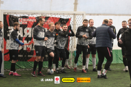 <a href="https://st.getinfootball.com/albums/1099123/6944150654044_1920.jpg" target="_blank">Завантажити оригінал</a>