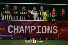 <a href="https://st.getinfootball.com/albums/1099177/69483607b04bf_1920.jpg" target="_blank">Download original</a>
