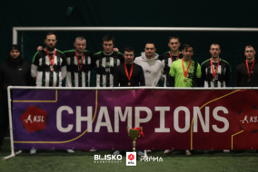 <a href="https://st.getinfootball.com/albums/1099177/6948363bdd266_1920.jpg" target="_blank">Download original</a>