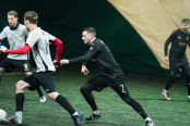 <a href="https://st.getinfootball.com/albums/1099192/6949733c9d681_1920.jpg" target="_blank">Завантажити оригінал</a>