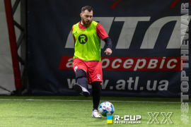 <a href="https://st.getinfootball.com/albums/1099382/695453ea909c3_1920.jpg" target="_blank">Завантажити оригінал</a>