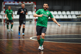 <a href="https://st.getinfootball.com/albums/1099402/69555092bc1ab_1920.jpg" target="_blank">Завантажити оригінал</a>