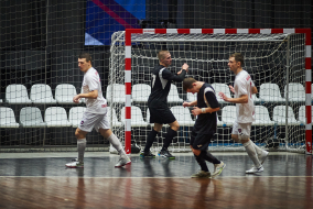 <a href="https://st.getinfootball.com/albums/1099403/6955592a541d0_1920.jpg" target="_blank">Завантажити оригінал</a>