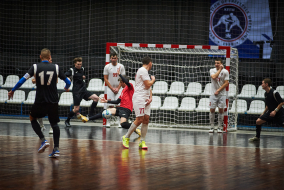 <a href="https://st.getinfootball.com/albums/1099403/695559af31a89_1920.jpg" target="_blank">Завантажити оригінал</a>