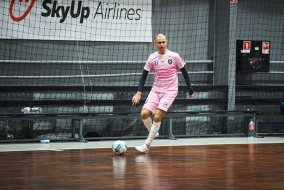 <a href="https://st.getinfootball.com/albums/1099404/695561655158c_1920.jpg" target="_blank">Завантажити оригінал</a>