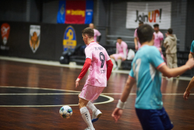 <a href="https://st.getinfootball.com/albums/1099404/69556176d51e4_1920.jpg" target="_blank">Завантажити оригінал</a>