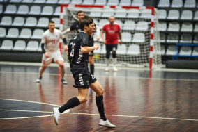 <a href="https://st.getinfootball.com/albums/1099480/696572f00d9f4_1920.jpg" target="_blank">Завантажити оригінал</a>