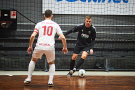 <a href="https://st.getinfootball.com/albums/1099480/6965734920708_1920.jpg" target="_blank">Завантажити оригінал</a>