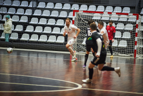 <a href="https://st.getinfootball.com/albums/1099480/696573cd273c1_1920.jpg" target="_blank">Завантажити оригінал</a>