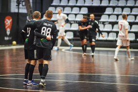 <a href="https://st.getinfootball.com/albums/1099480/6965743164306_1920.jpg" target="_blank">Завантажити оригінал</a>