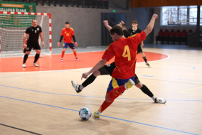 <a href="https://st.getinfootball.com/albums/1099667/697894d5e4253_1920.jpg" target="_blank">Завантажити оригінал</a>