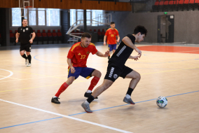 <a href="https://st.getinfootball.com/albums/1099667/697894eab31bf_1920.jpg" target="_blank">Завантажити оригінал</a>