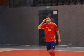 <a href="https://st.getinfootball.com/albums/1099667/6978958419d30_1920.jpg" target="_blank">Завантажити оригінал</a>