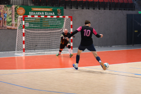 <a href="https://st.getinfootball.com/albums/1099667/697895fdc5704_1920.jpg" target="_blank">Завантажити оригінал</a>