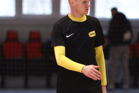 <a href="https://st.getinfootball.com/albums/1099667/6978970694137_1920.jpg" target="_blank">Завантажити оригінал</a>