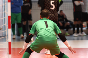 <a href="https://st.getinfootball.com/albums/1099667/69789859ab1d5_1920.jpg" target="_blank">Завантажити оригінал</a>