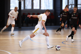 <a href="https://st.getinfootball.com/albums/1099667/697898a2b18dc_1920.jpg" target="_blank">Завантажити оригінал</a>
