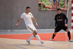 <a href="https://st.getinfootball.com/albums/1099667/69789935377d1_1920.jpg" target="_blank">Завантажити оригінал</a>