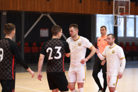 <a href="https://st.getinfootball.com/albums/1099667/697899422c9e6_1920.jpg" target="_blank">Завантажити оригінал</a>