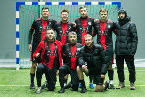 <a href="https://st.getinfootball.com/albums/1099668/6978983def110_1920.jpg" target="_blank">Завантажити оригінал</a>