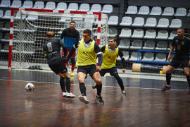 <a href="https://st.getinfootball.com/albums/1099724/697bb5ff40ee5_1920.jpg" target="_blank">Завантажити оригінал</a>