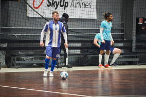 <a href="https://st.getinfootball.com/albums/1099726/697bca4f65610_1920.jpg" target="_blank">Завантажити оригінал</a>