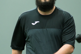<a href="https://st.getinfootball.com/albums/1099759/6981270ded1fe_1920.jpg" target="_blank">Завантажити оригінал</a>