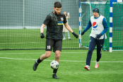 <a href="https://st.getinfootball.com/albums/1099765/6981ec8ccbe01_1920.jpg" target="_blank">Завантажити оригінал</a>