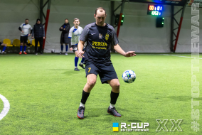 <a href="https://st.getinfootball.com/albums/1099840/6985004691404_1920.jpg" target="_blank">Завантажити оригінал</a>