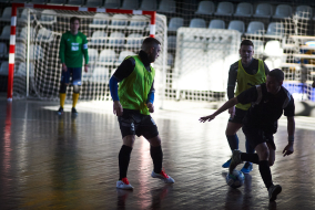 <a href="https://st.getinfootball.com/albums/1099866/6986435a14b18_1920.jpg" target="_blank">Завантажити оригінал</a>
