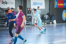 <a href="https://st.getinfootball.com/albums/1099867/698646a8d48ba_1920.jpg" target="_blank">Завантажити оригінал</a>