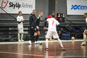 <a href="https://st.getinfootball.com/albums/1099871/69864d338d3f9_1920.jpg" target="_blank">Завантажити оригінал</a>