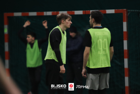 <a href="https://st.getinfootball.com/albums/1099876/698777700e993_1920.jpg" target="_blank">Download original</a>