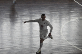 <a href="https://st.getinfootball.com/albums/1099888/698a4fb6b6101_1920.jpg" target="_blank">Завантажити оригінал</a>