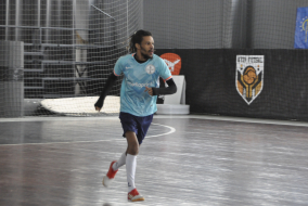 <a href="https://st.getinfootball.com/albums/1099894/698a5187936af_1920.jpg" target="_blank">Завантажити оригінал</a>