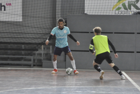 <a href="https://st.getinfootball.com/albums/1099894/698a521b8b2ca_1920.jpg" target="_blank">Завантажити оригінал</a>