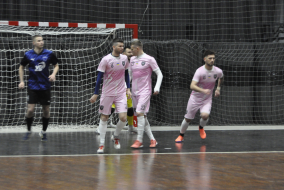 <a href="https://st.getinfootball.com/albums/1099899/698a5ac39004f_1920.jpg" target="_blank">Завантажити оригінал</a>