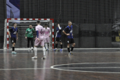<a href="https://st.getinfootball.com/albums/1099899/698a5b93bdb8b_1920.jpg" target="_blank">Завантажити оригінал</a>
