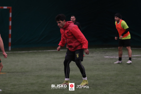 <a href="https://st.getinfootball.com/albums/1099984/698fd3bc32ddf_1920.jpg" target="_blank">Download original</a>