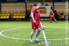 <a href="https://st.getinfootball.com/albums/1099990/699352be5ef1d_1920.jpg" target="_blank">Завантажити оригінал</a>