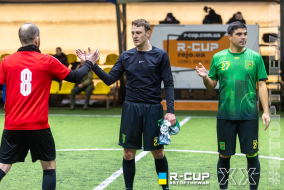 <a href="https://st.getinfootball.com/albums/1099994/6993542a522cb_1920.jpg" target="_blank">Завантажити оригінал</a>